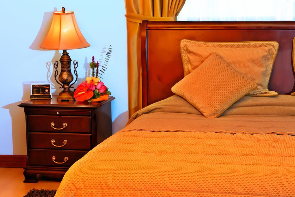 קואנקה Hotel Yanuncay מראה חיצוני תמונה