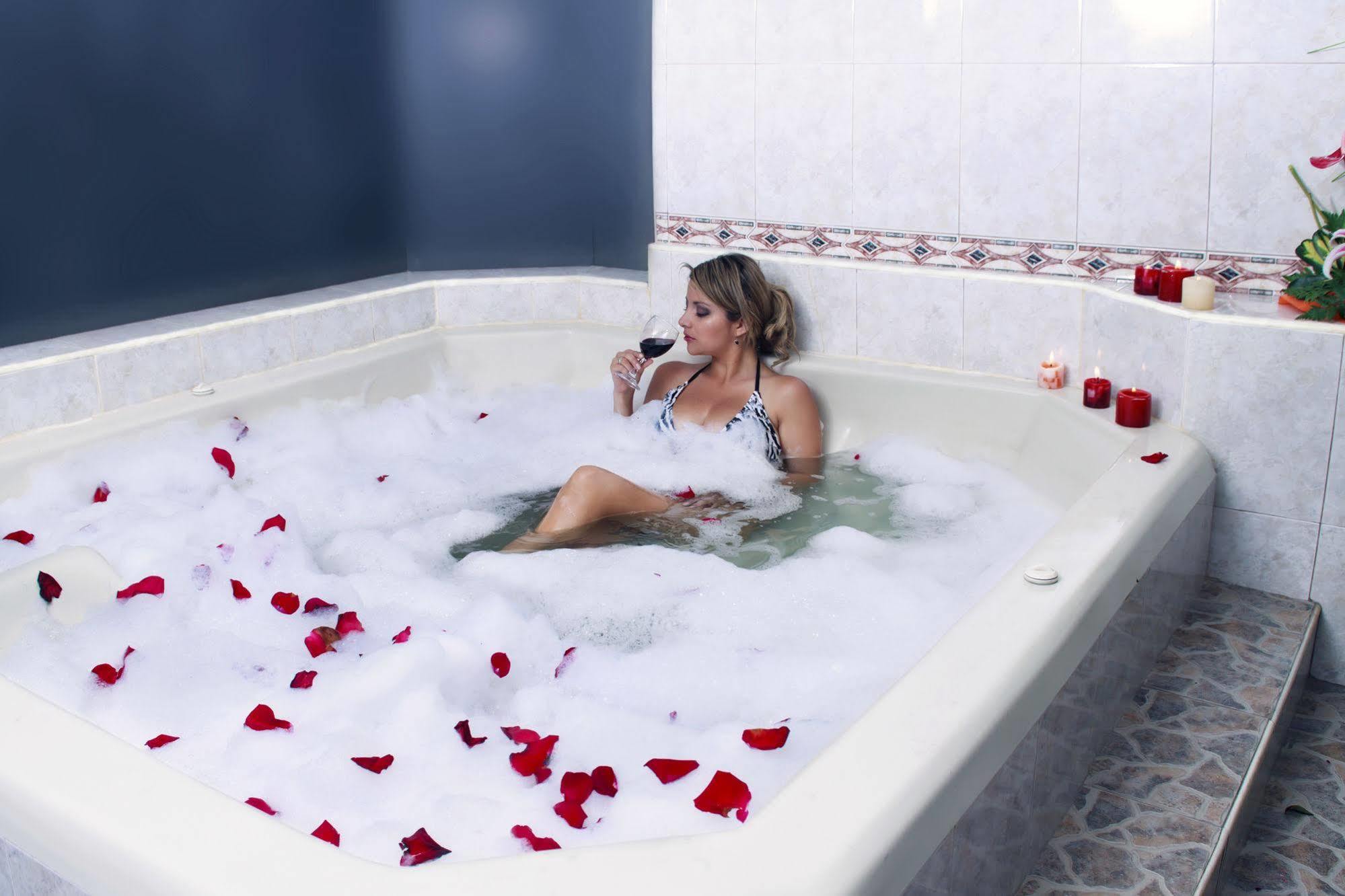 קואנקה Hotel Yanuncay מראה חיצוני תמונה